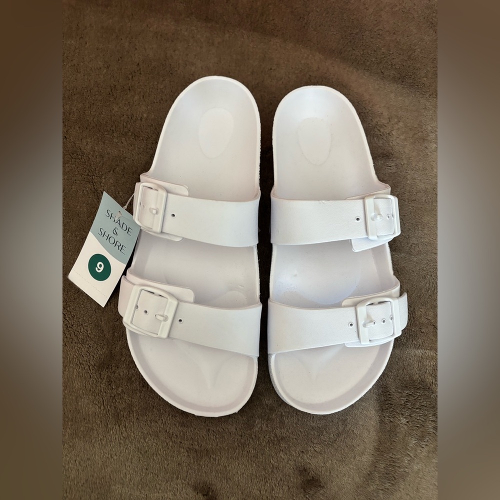 NWT Shade & Shore White Slide Sandals Size 9